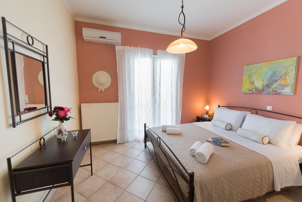 Villa Marilia ซูกาเลดส์ ภายนอก รูปภาพ