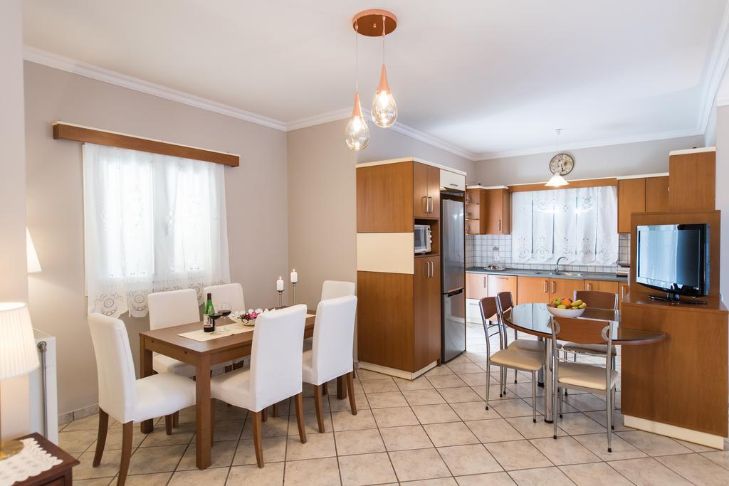 Villa Marilia ซูกาเลดส์ ภายนอก รูปภาพ