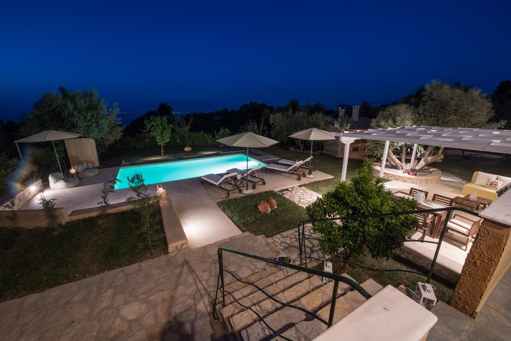 Villa Marilia ซูกาเลดส์ ภายนอก รูปภาพ