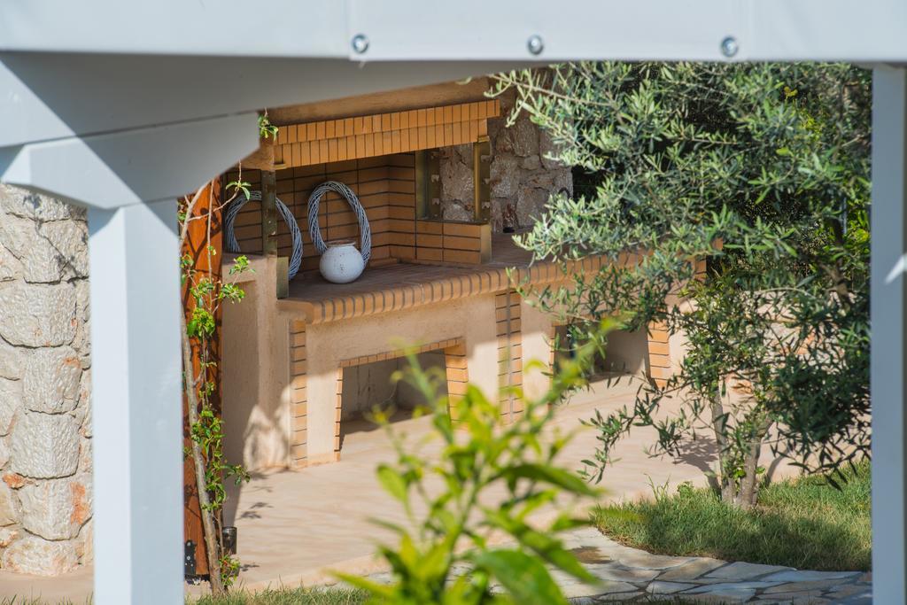 Villa Marilia ซูกาเลดส์ ภายนอก รูปภาพ