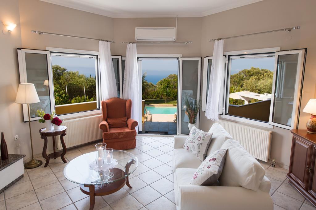Villa Marilia ซูกาเลดส์ ภายนอก รูปภาพ